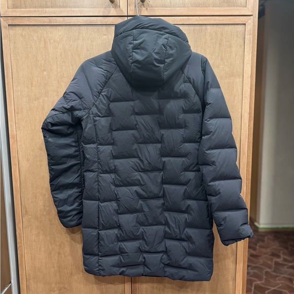 Mountain Hardwear Women's Stretchdown Parka Size S - Picture 7 of 7